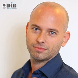 עדי